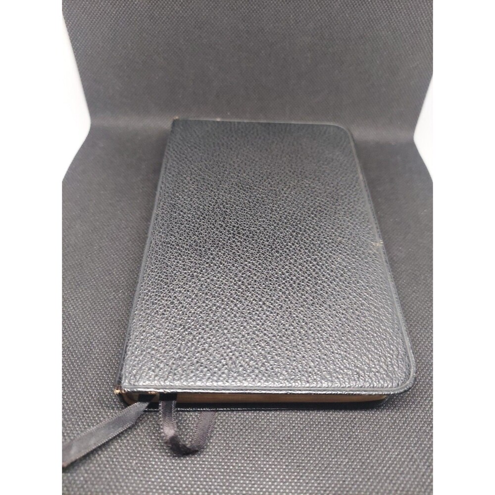 Cambridge Univ Press KJV Holy Bible Small Leather Bound Concordance 1968